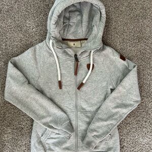 Heather Grey Wanakome Hera